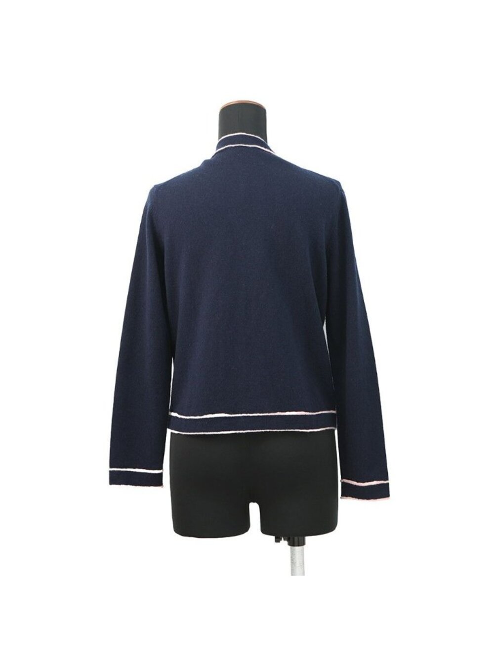 Chanel Cardigan No5 Button Cashmere 36 - Picture 2 of 10
